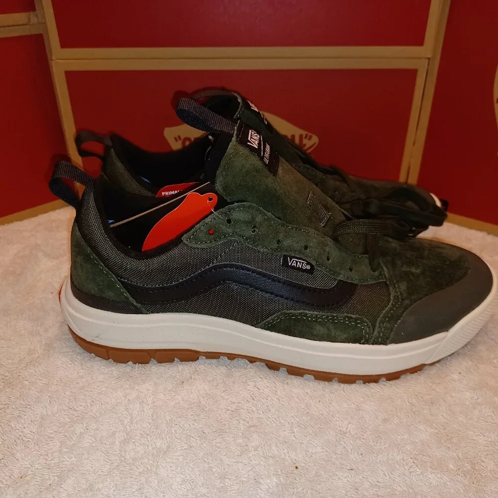 Vans Men's 7/Women's 8.5 UltraRange Exo MTE Low Grapeleaf VN0A5KS56NL